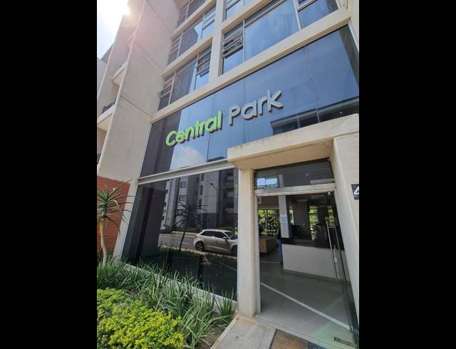 1 BEDROOM PROPERTY TO RENT IN UMHLANGA RIDGE